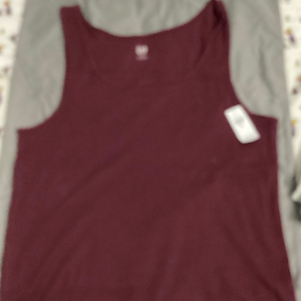 GAP Women’s Tank Top-Burgandy NWT XXL